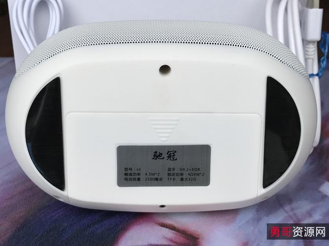 【酷我音乐v10.0.4.0版神器】支持无损音质歌曲免费试听及下载！拥有智能煲机、蝰蛇音效、AI智能音效、听歌识曲、KTV点歌等多种强大功能！专业的音频解码技术，实现各种音频格式的高颜值播放！（安卓版）