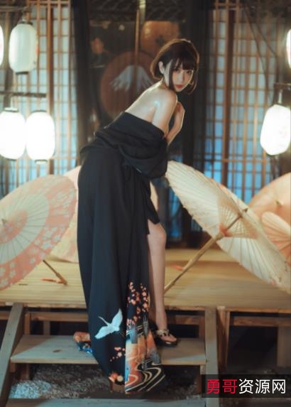 新晋火箭网红Coser——浮力姬奈汐酱，高颜值新晋女神，绅士们快来下载！