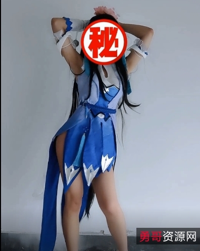 斗鱼浮力姬小余：清纯反差豪放的COS合集4v-575M，有尺度魅力无法抗拒