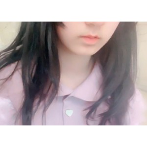 小银狐：清纯楚楚动人、气质狡猾的网红美少女