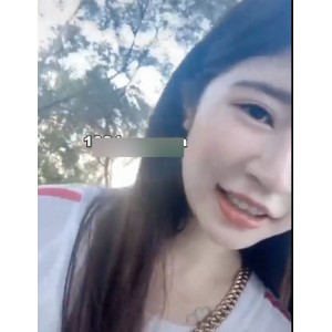 网红玲玲的视频合集：肆意妄为，拥有梦想的魅力