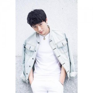 2022年经典爱情喜剧《花之战》：18集4K.内嵌中字，让你收获满满感动！