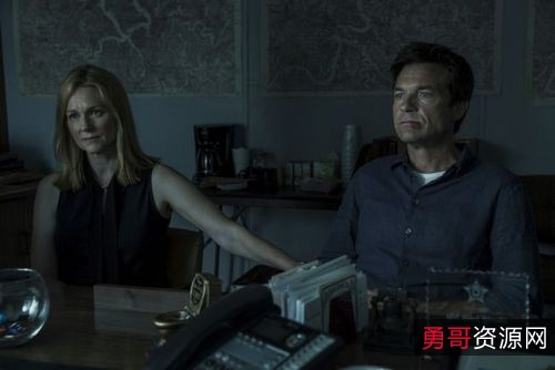 《黑钱胜地Ozark（2017-2022）》：丰富的资源，满足观众的需求