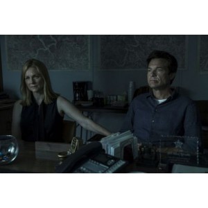 《黑钱胜地Ozark（2017-2022）》：丰富的资源，满足观众的需求