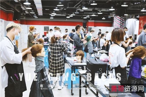 阿里云推出：美发专业技术提升课程