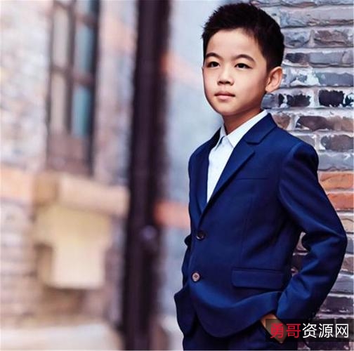 《金钱男孩MoneyBoys：寻找真爱的故事》