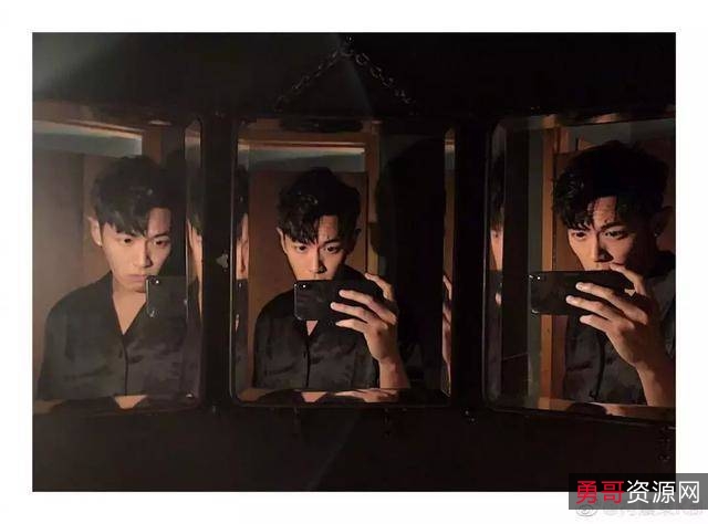 《金钱男孩MoneyBoys：寻找真爱的故事》