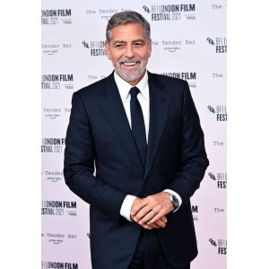 《温柔酒吧TheTenderBar：乔治克鲁尼本阿弗莱克主演，2021金球奖最佳剧情片提名！》