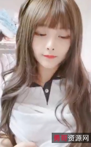 《网红WeChat精选：15部漂亮又心动的女仆装、女秘书装、玩具故事》