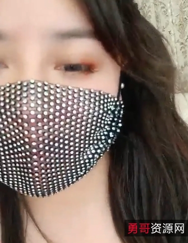 极品女主播巨无霸猫猫：颜值爆表、身材性感、口罩大小刚刚好！