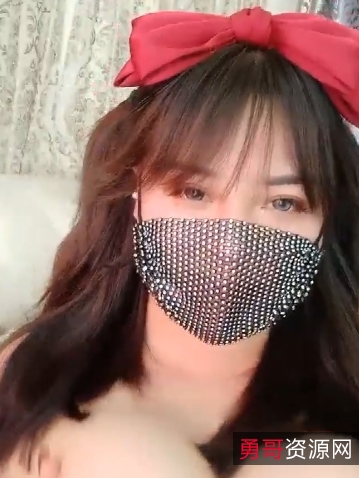 极品女主播巨无霸猫猫：颜值爆表、身材性感、口罩大小刚刚好！