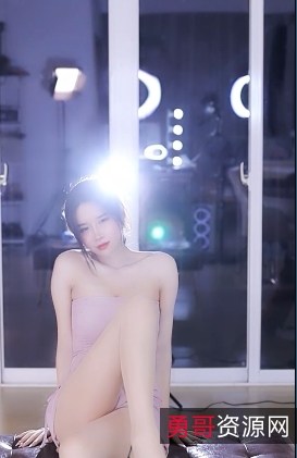 CC小恩雅11月直播舞蹈合集：精致动作、活泼气质，让你心旷神怡