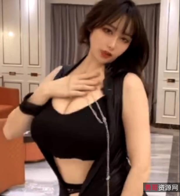 斗鱼精选颜值主播炮架小九自拍