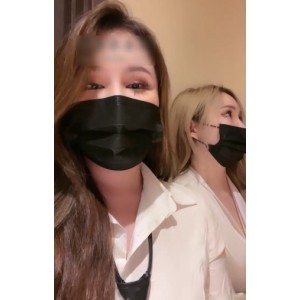 深圳处男门：萌萌的网红之旅2v+2.12G百度盘，记录精致容颜萌萌深圳之旅，水印深圳特色服饰、亲吻脚腿，感受深圳活力与浪漫。