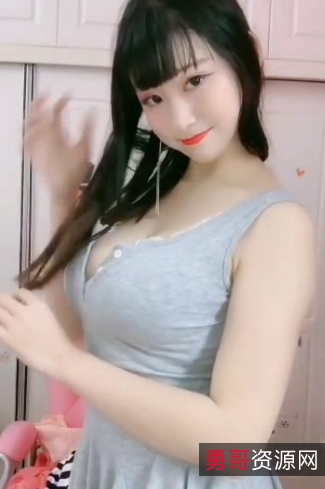 网红白白兔最新定制合集：50V-776M，让你见识明星般的高颜值美女！