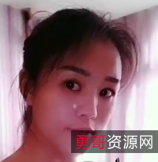 少妇充足乳汁挤馒头肆意飚