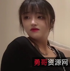 约会丰腴妻子，白里透红的气质