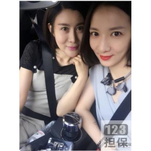 已婚社会美女：实拍双人双镜视角愉悦融洽