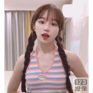 抖音人气主播不见星空作品合集：30集硬菜、粉丝资源、气质礼物、搭档直播间，1.78G价位。