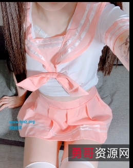 网红同款JK服+白色袜子,飘零小姐姐系列