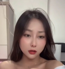 精选女神宝儿有尺度私拍高颜值[10V+3.49G][百度盘]