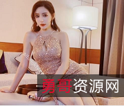 秀人网王馨瑶大众女神金色礼服：颜值与身材的完美结合