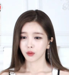 限时特惠韩国大罩杯女主播berry0314合集42G