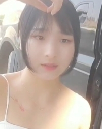 爆笑直播儿子带女友户外跪口深处释放，爸爸惊呆了！高清视频