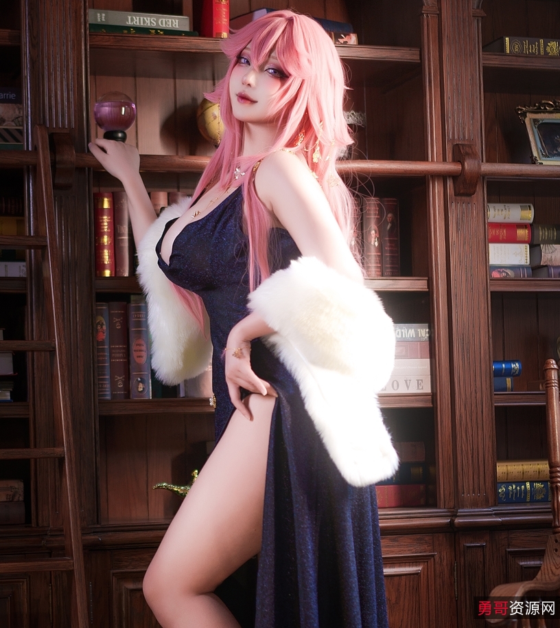 神秘多彩的菌烨tako视频合集:7套内容总大小1.11G