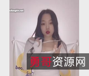 纯情Y酱定制资源-33V-1.2G短视频+图集,女主露脸N子鲍鲍