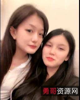 顶级御姐闺蜜玩三人游蜜糖姐妹自拍时长近3小时大热门资源下载观看