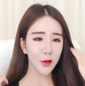 UT主播Aicee各种表演打粑粑嘴艺合集MP438V24.9G百度云