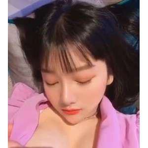 小尤奈：监禁出狱身裸COS，爆红网络，印度国籍换，M艾薇