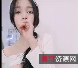 超人气新人学妹自拍福利姬，3小时炮击视频火爆上贤妗