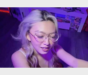 眼镜美女挑战J-无保护输出，不明液体四溢，1V-1.38G大片