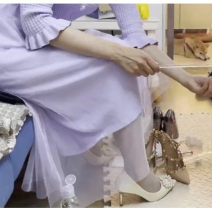 高跟鞋女主指教搬运视频[4V+1.36G][百度盘]