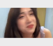 美丽伪娘TS用嘴画面诱人，互动画面让人无法抗拒