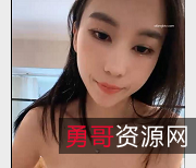 抖音女神-月月嗷，高颜值身材超火，技术姿势吸睛