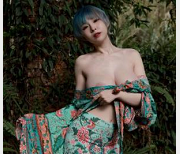 黎菲儿超大罩杯作品集，10个视频1.9G，火辣感觉cos粉丝必看