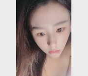 高颜值美女主播李时雨精选视频，身材完美，下载赏心悦目