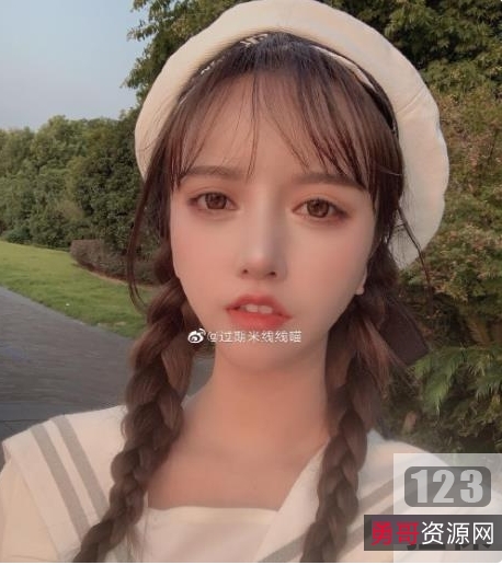 过期米贤婧新鲜现做的米贤娆口感独特，美味可口最新一期作品：精心打造的最新作品，独具创意，令人惊叹神奇开关：一款神奇的开关，方便实用，带来便利生活