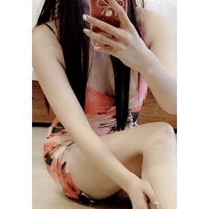 蜜桃沐沐花开美人沁芳香作品