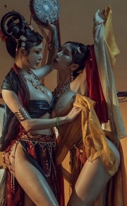 斗鱼超人气妹子模特主播老牌COS网红浮力姬大球小仙女秋和柯基最新