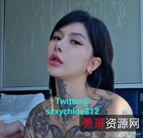 野性美女龙猫夫妇全身纹身自拍火爆更新图集149,可爱气质尽显