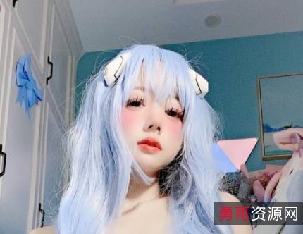 网红佳佳拖把清洁视频大放送，26张图集颜值身材一览无余！