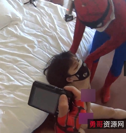 Cosplay蜘蛛侠空姐Kiki约会，1集1.5G惊喜剧情片