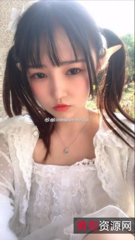 妹子界女神青木小荷绝版合集，清纯性感衣服，1.8G视频资源合集