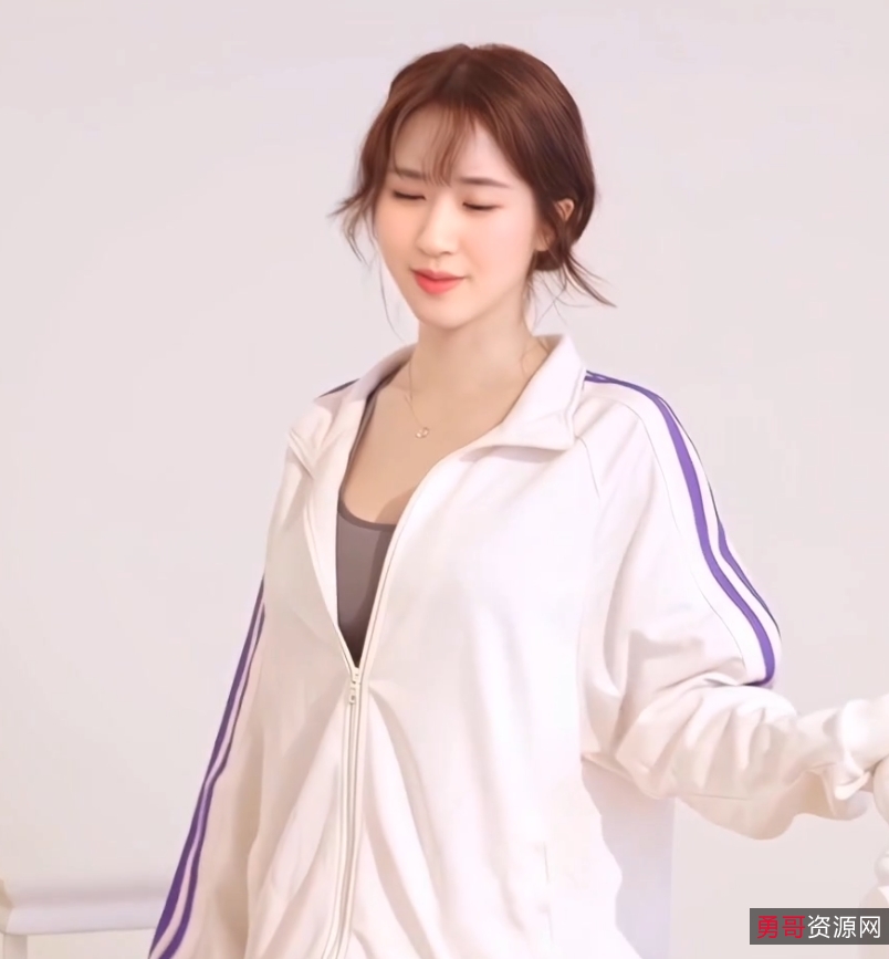 敬一丹换脸神秘视频曝光！AI换脸之赵露思4.01G/10V百度盘下载解压链接