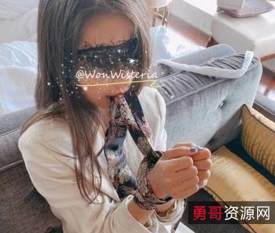 推特女神Wisteriawon三人游视频497M，S级身材颜值心跳