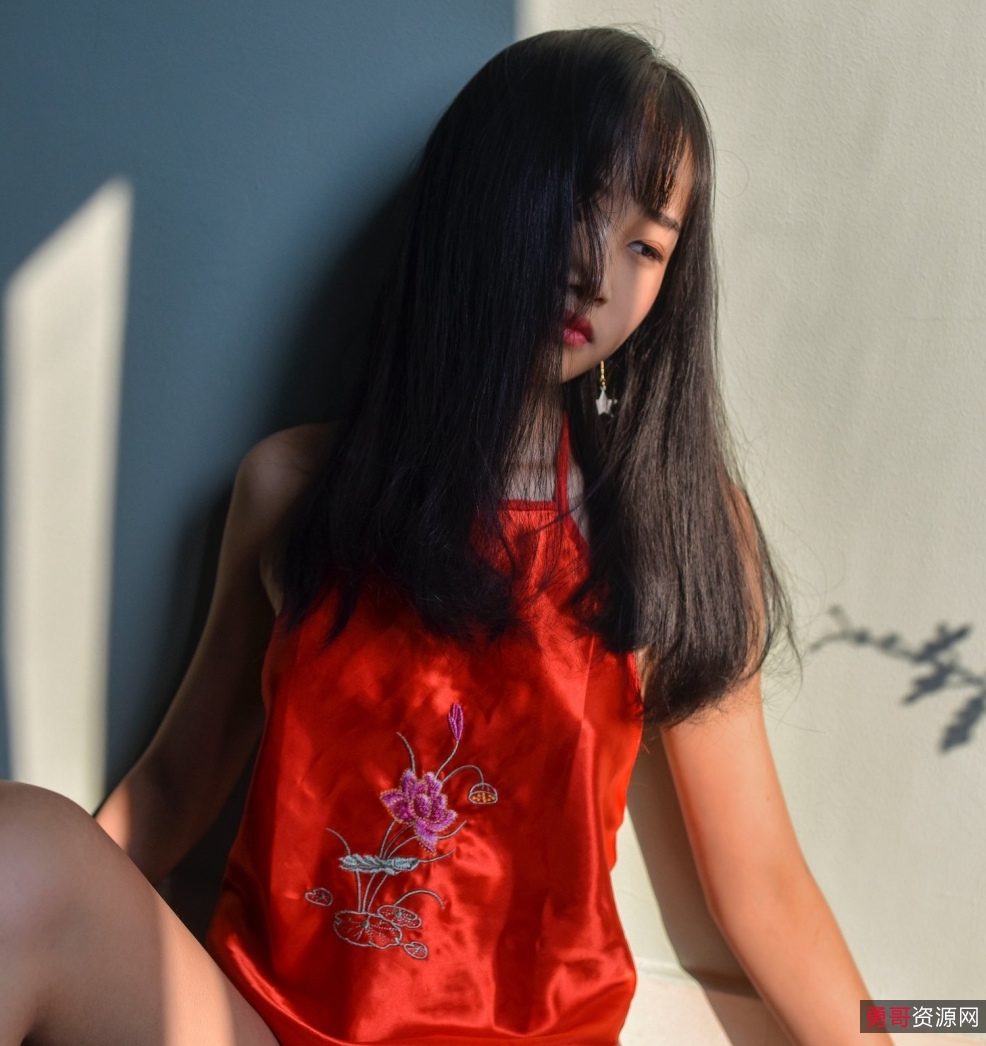 Mr酒徒人体私房合集：精选展示，百度盘，视频数量庞大